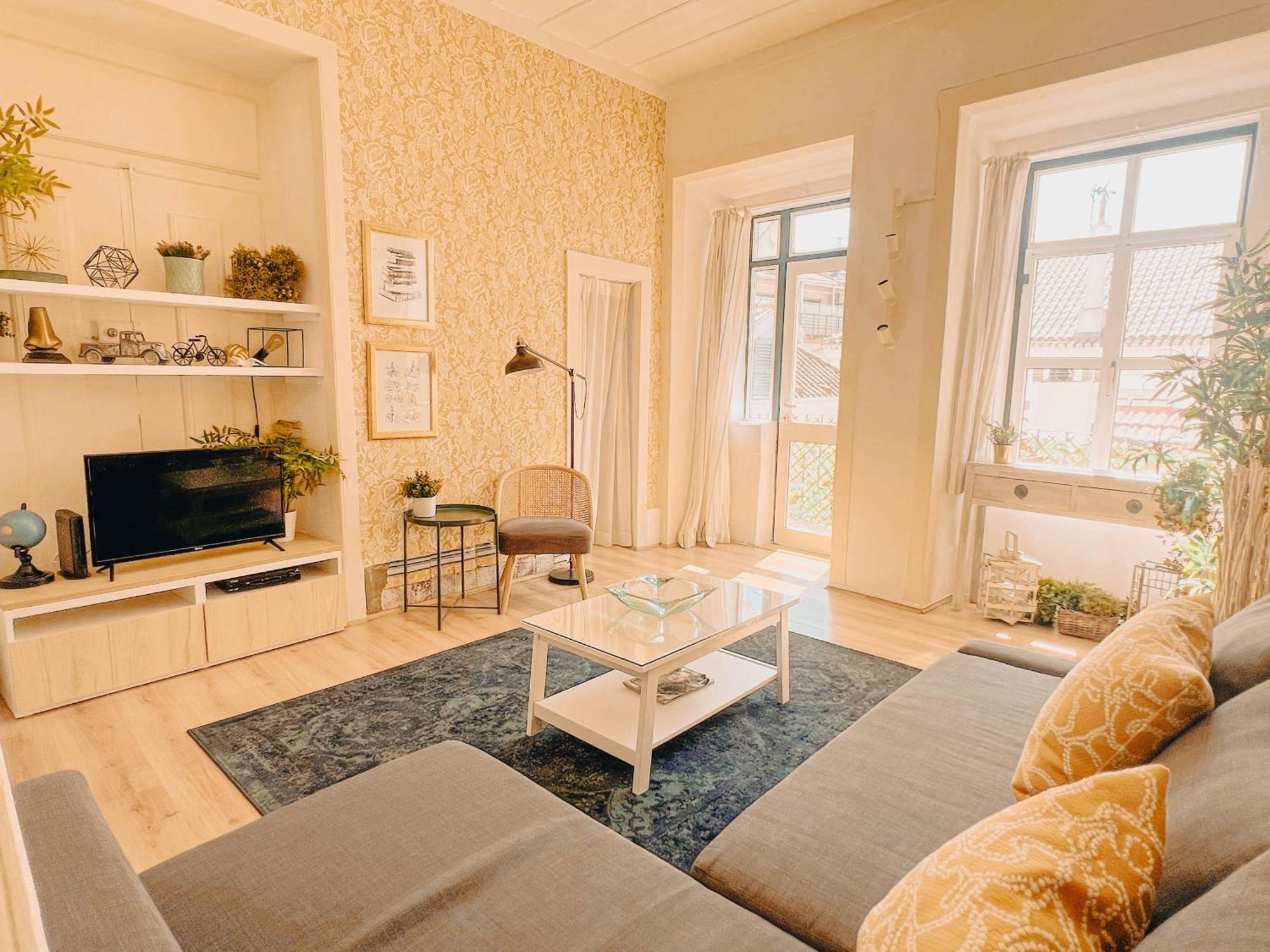 My Fair - Principe Real With Balcony